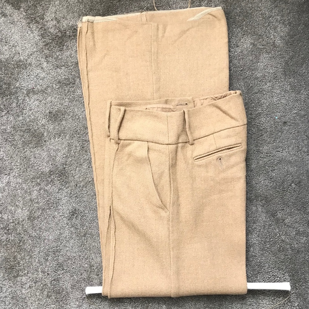 Camel color bcbg max tweed pants w crease sz6